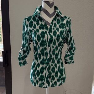 MICHAEL Michael Kors Green and White Patterned Button-Down Shirt